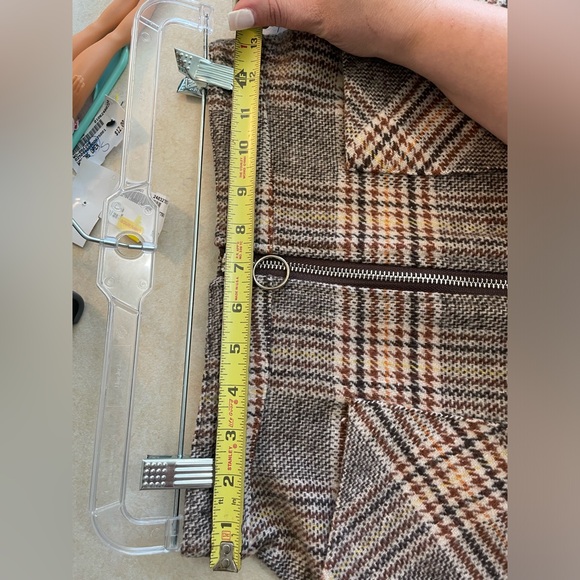Fashion on Earth plaid zipper skirt - Picture 5 of 7